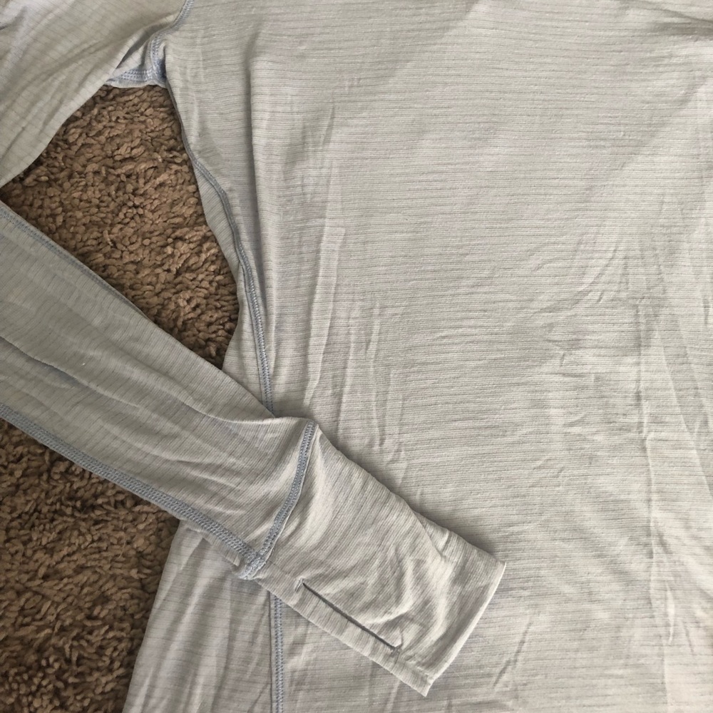 Lululemon Top - Picture 7 of 8